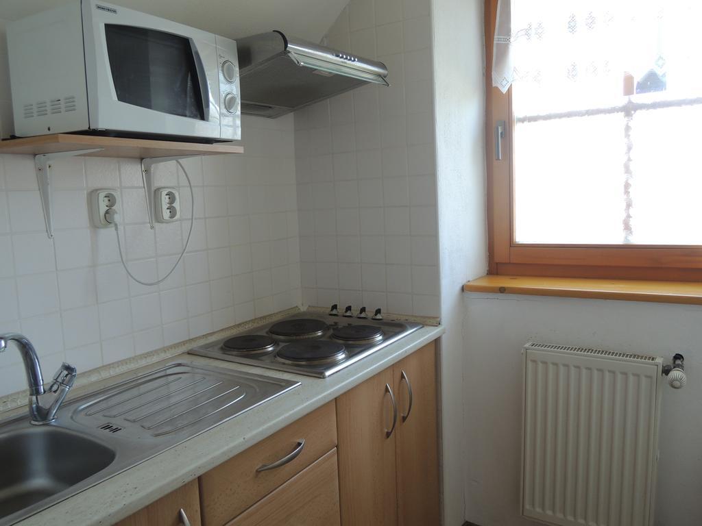 Privat Alenka Hotel Lipótszentmiklós Kültér fotó