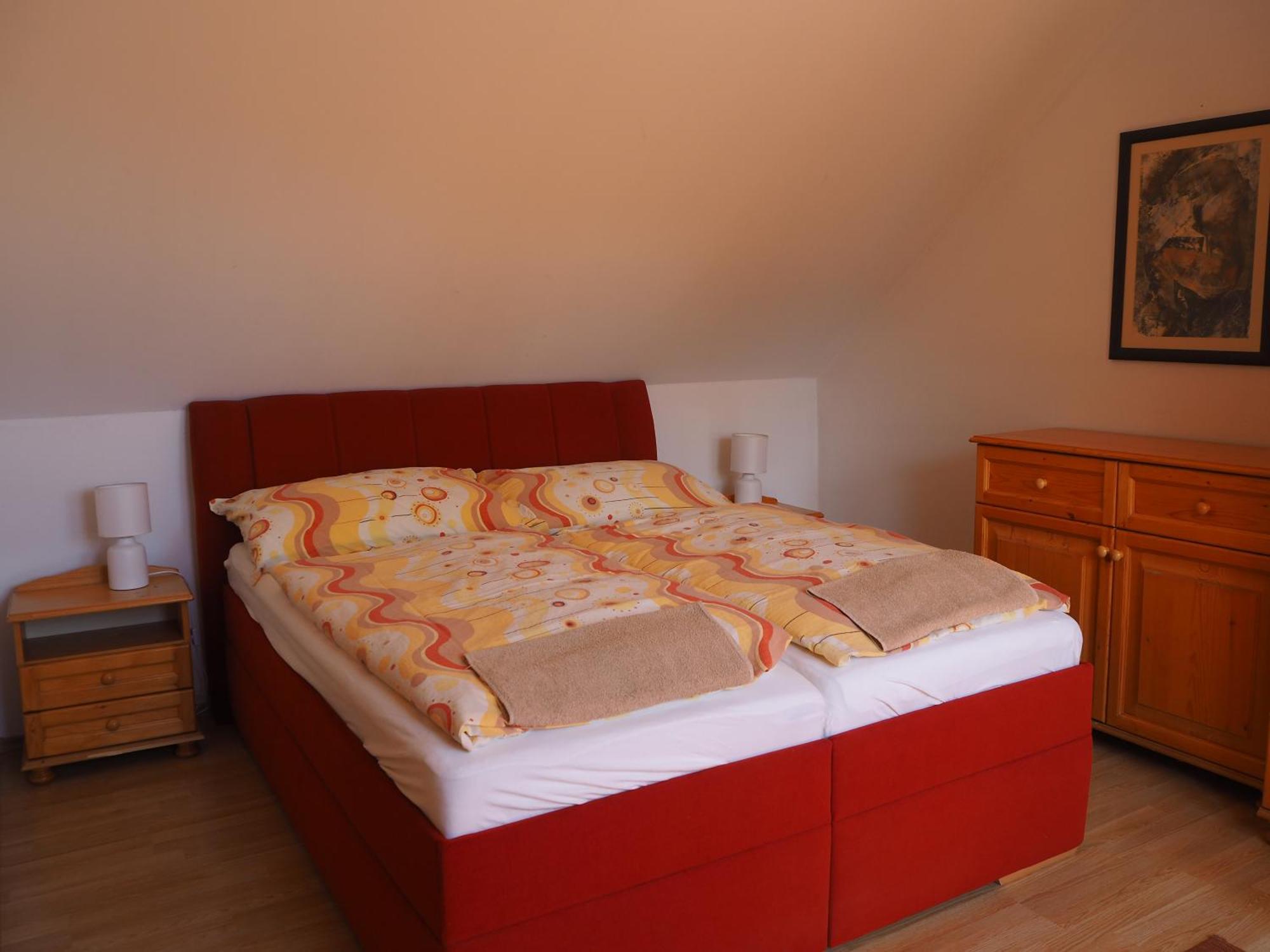 Privat Alenka Hotel Lipótszentmiklós Kültér fotó